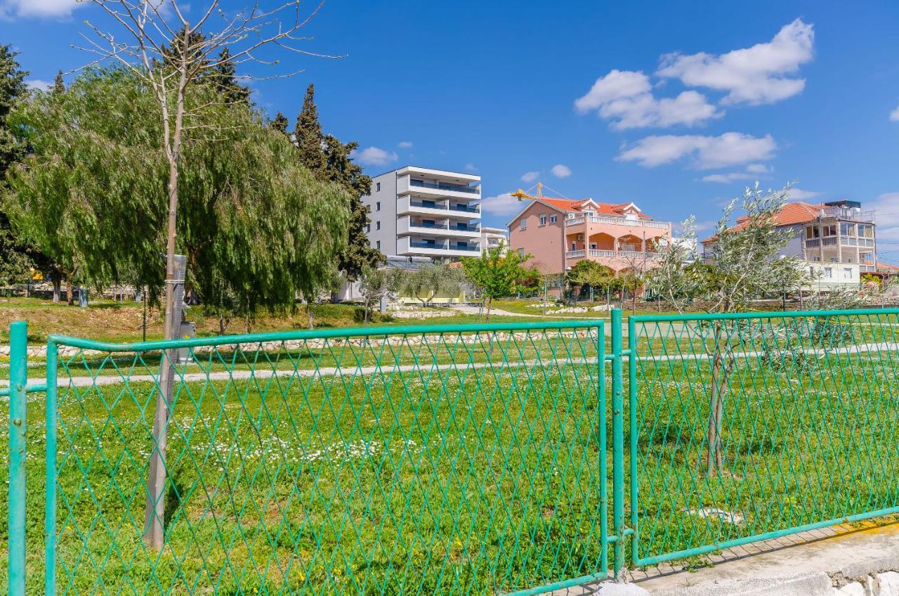 Apartment Rozalia Trogir Exteriér fotografie